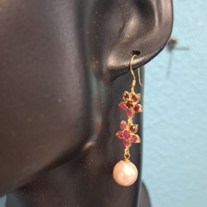1 3/3" Ruby and South sea pearl dangle earrings 925 gold vermill